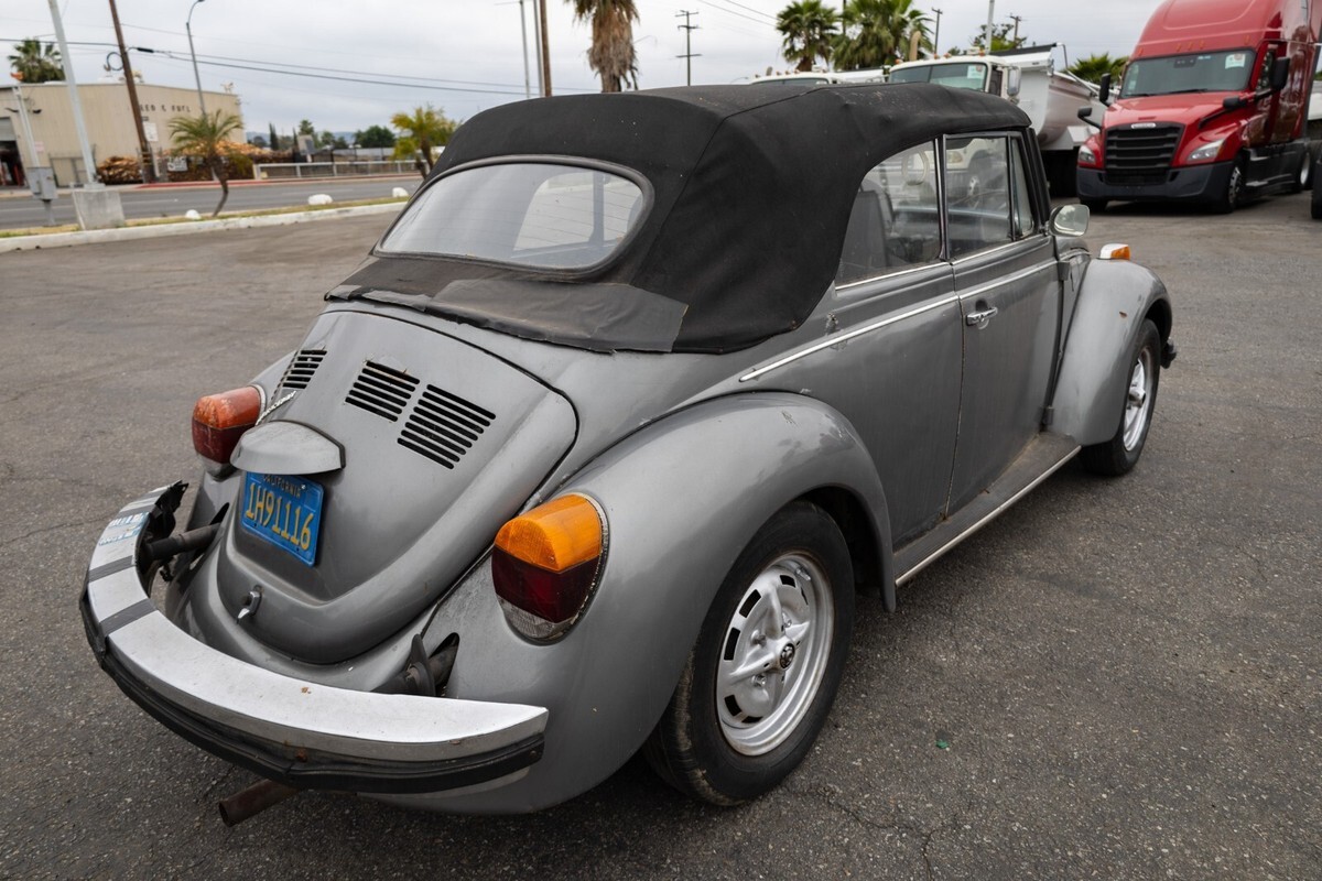 1979 Volkswagen Beetle - Classic Convertible–Low Miles-4 Speed-NO RESERVE - photo 7