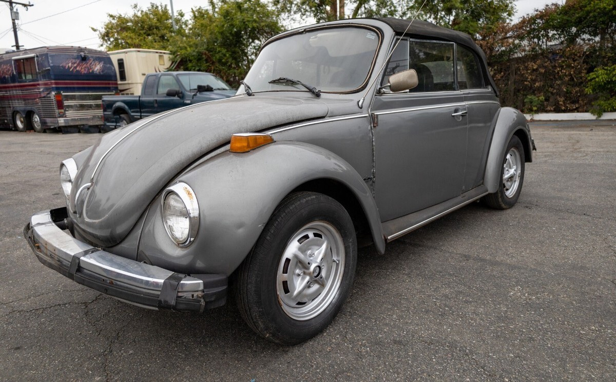1979 Volkswagen Beetle - Classic Convertible–Low Miles-4 Speed-NO RESERVE - photo 8
