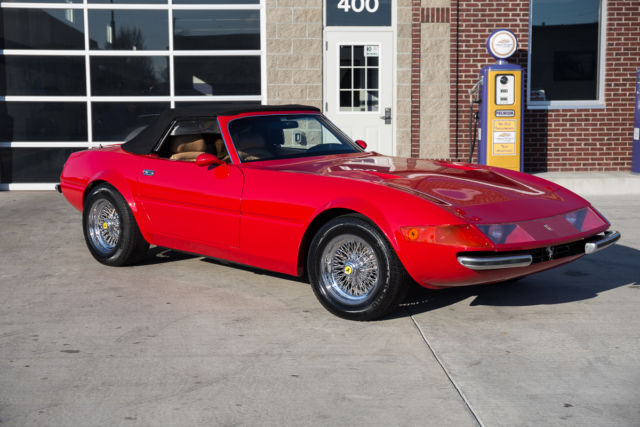 Convertible,Classic,Rare,Red,Head Turner,Fast,Automatic,A/C,Power Windows 1971 Ferrari 365 GTS/4 Daytona Spyder Replica