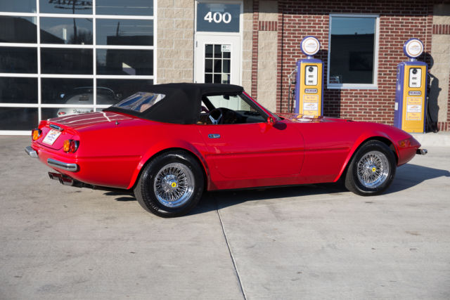 1971 Ferrari 365 GTS/4 Daytona Spyder Replica - photo 3
