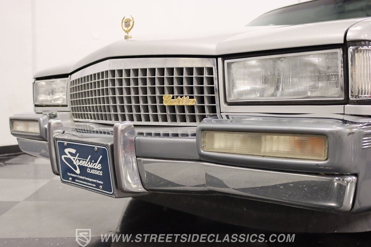 1990 Cadillac DeVille - photo 8