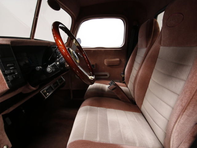 1940 Ford Truck - photo 5