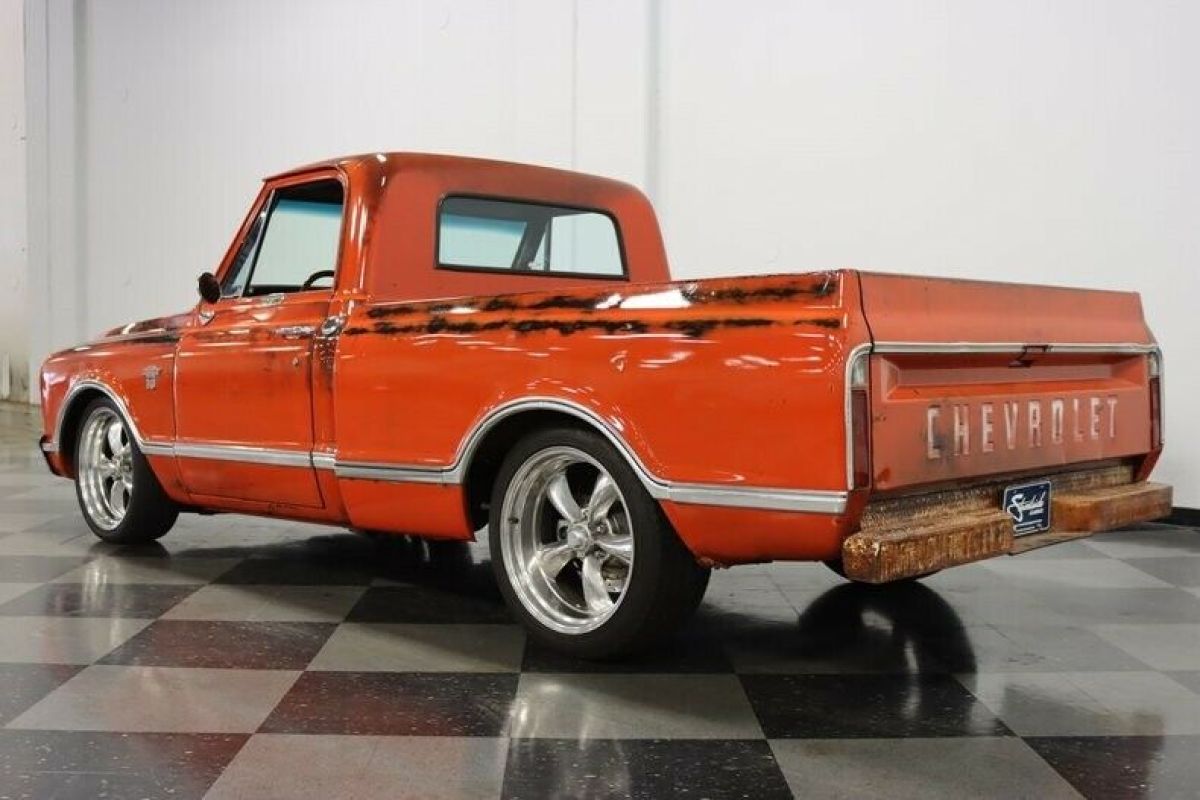 1967 Chevrolet C-10 Patina Restomod - photo 10