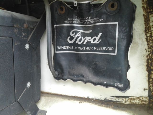 1974 ford F600 - photo 12