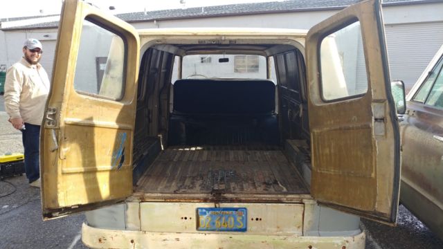 1962 Chevrolet Corvair 95 Corvan Panel - photo 2