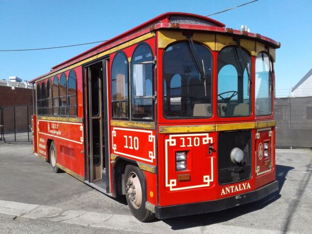 COOL TROLLEY BUS USED IN MOVIES 1990 Other Makes G80 Trolly bus