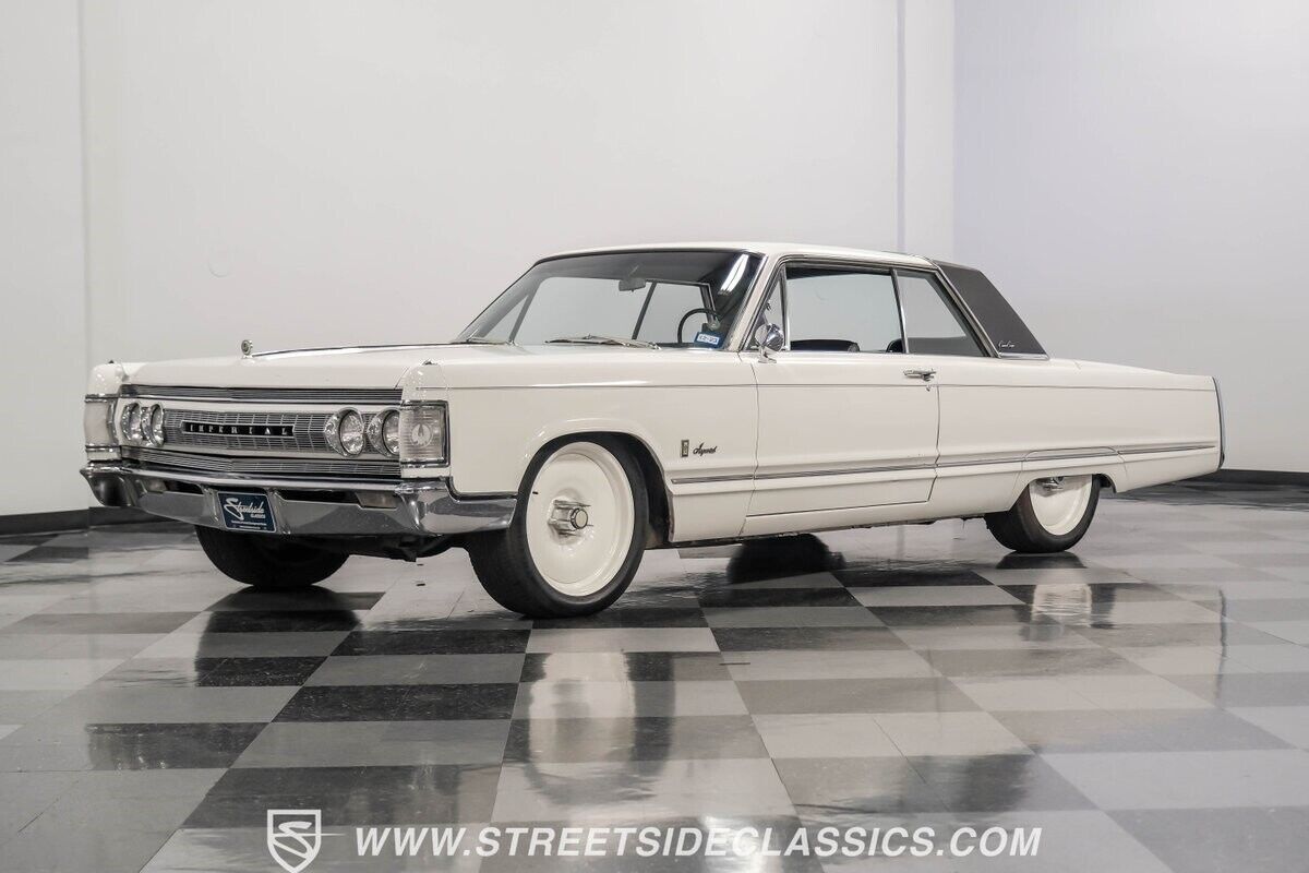 1967 Chrysler Imperial Crown - photo 7