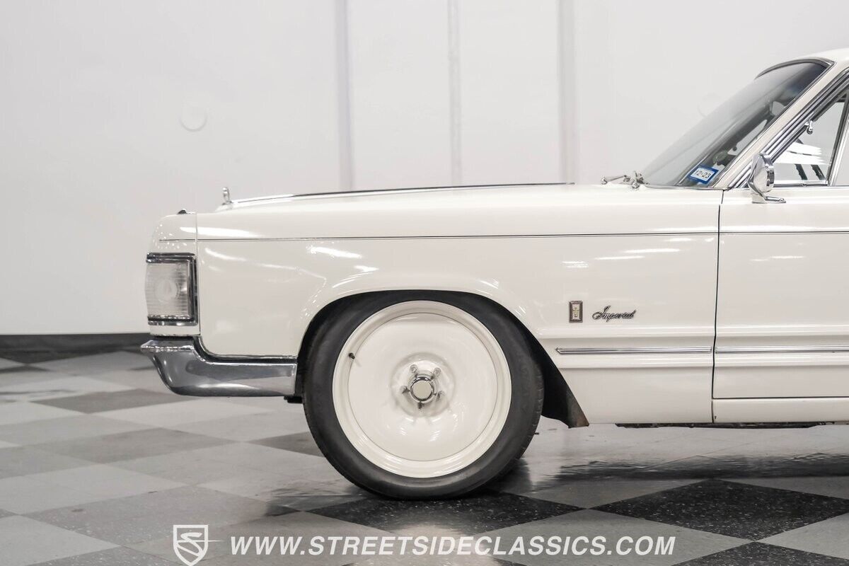 1967 Chrysler Imperial Crown - photo 8
