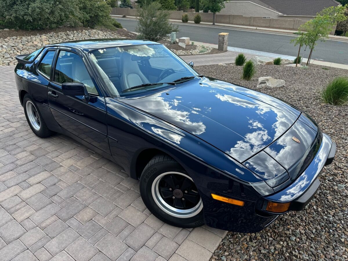 1985 Porsche 944 - photo 6
