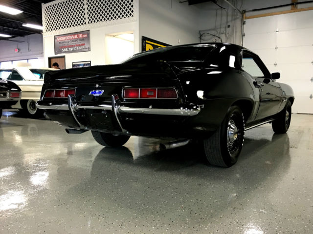 1969 Chevrolet Camaro 427CI - 4 SPEED- SHOW QUALITY - photo 5
