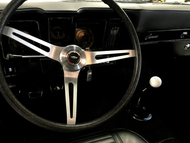 1969 Chevrolet Camaro 427CI - 4 SPEED- SHOW QUALITY - photo 8