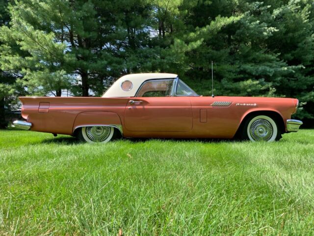 1957 Ford Thunderbird - photo 5