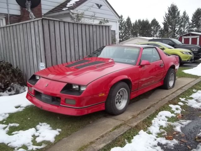 1986 Chevrolet Camaro IROCZ - photo 3