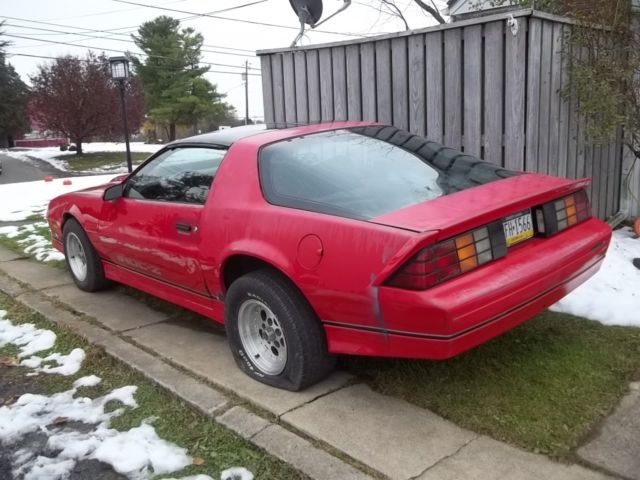 1986 Chevrolet Camaro IROCZ - photo 9