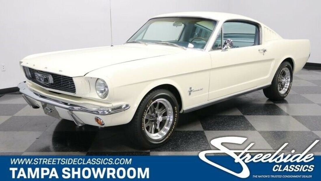 CORRECT 200 INLINE 6 3 SPEED MANUAL COLD R-134A A/C GORGEOUS RESTORATION 1966 Ford Mustang Fastback