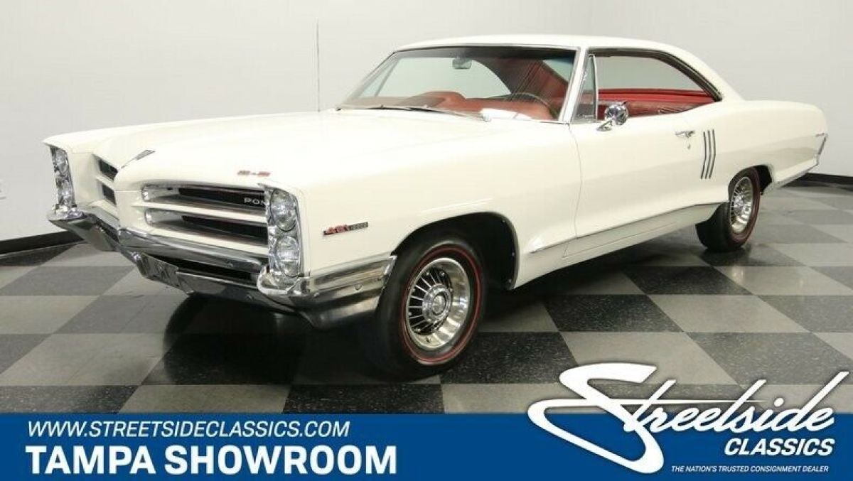 CORRECT 421 V8 TRI POWER TH400 ORIGINAL COLORS STUNNING RESTORATION RARE 1966 Pontiac 2+2 Hardtop