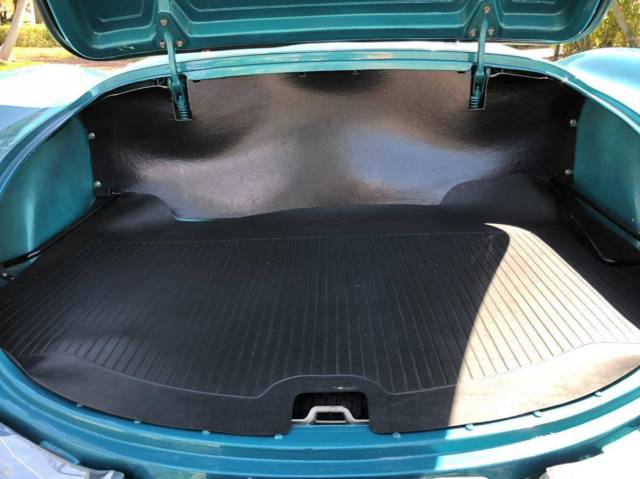 1959 Chevrolet Corvette Fuel Injected Roadster - photo 10
