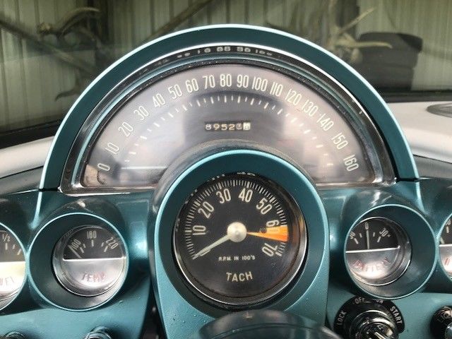 1959 Chevrolet Corvette Fuel Injected Roadster - photo 9