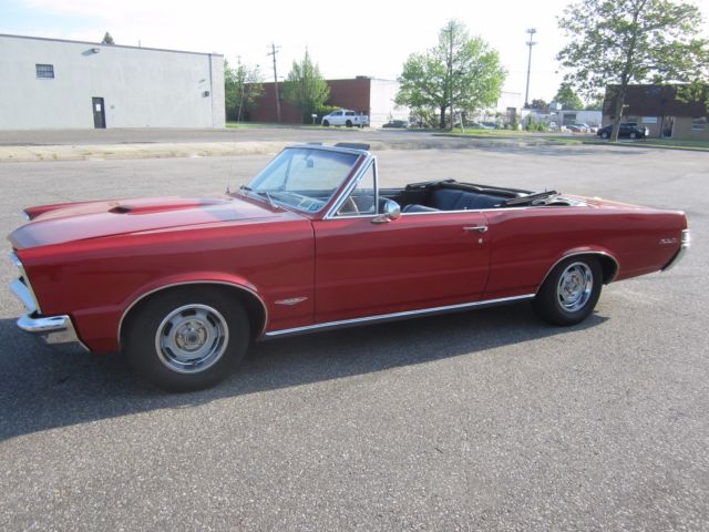 1965 Pontiac GTO CONVERTIBLE PHS DOCS