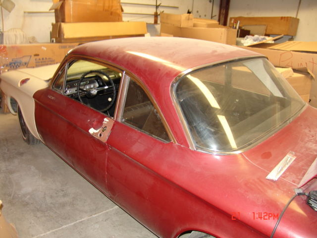 1963 Chevrolet Corvair - photo 2