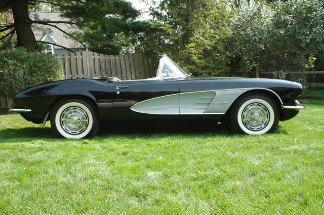 1961 Chevrolet Corvette - photo 12