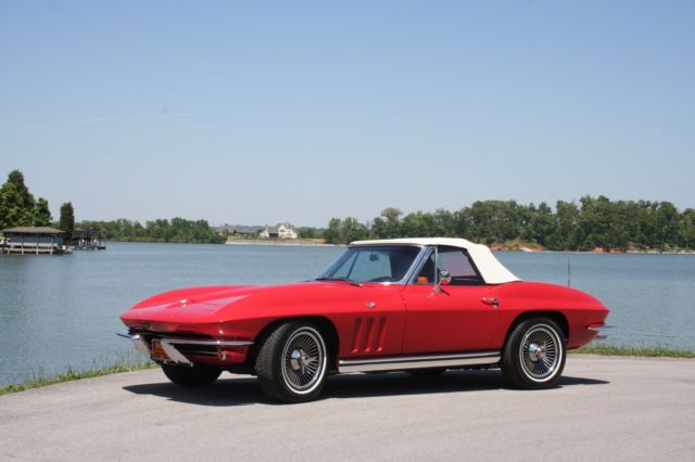 1965 Chevrolet Corvette Convertible - photo 7