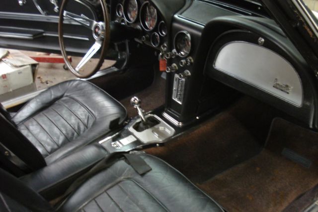 1966 Chevrolet Corvette BLACK - photo 6