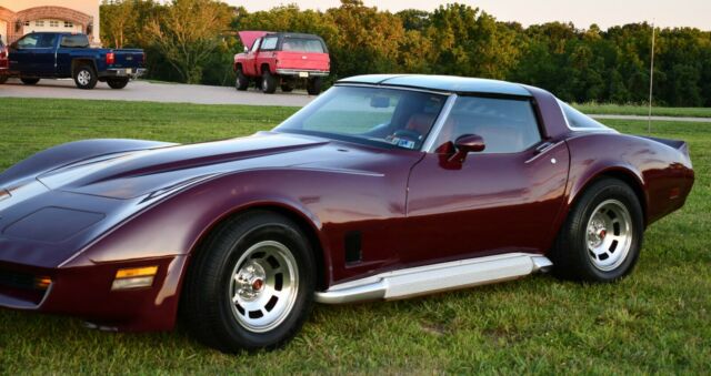 1981 Chevrolet Corvette - photo 3