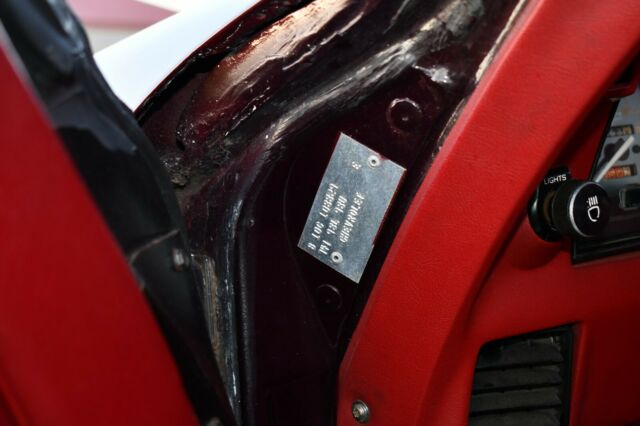1981 Chevrolet Corvette - photo 8