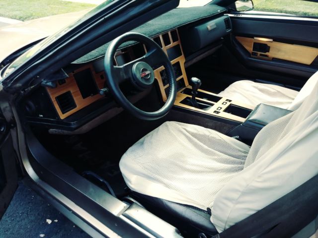 1985 Chevrolet Corvette - photo 6