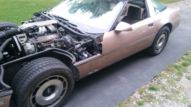 1985 Chevrolet Corvette - photo 3