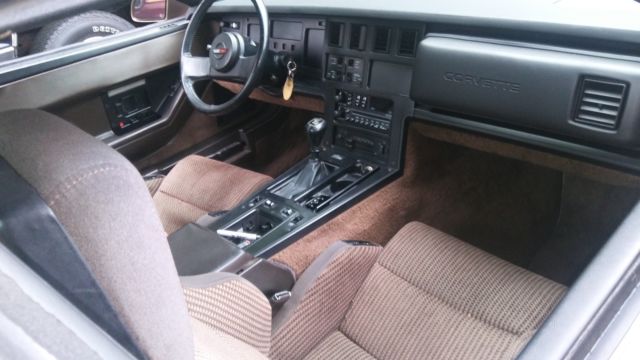 1985 Chevrolet Corvette - photo 6