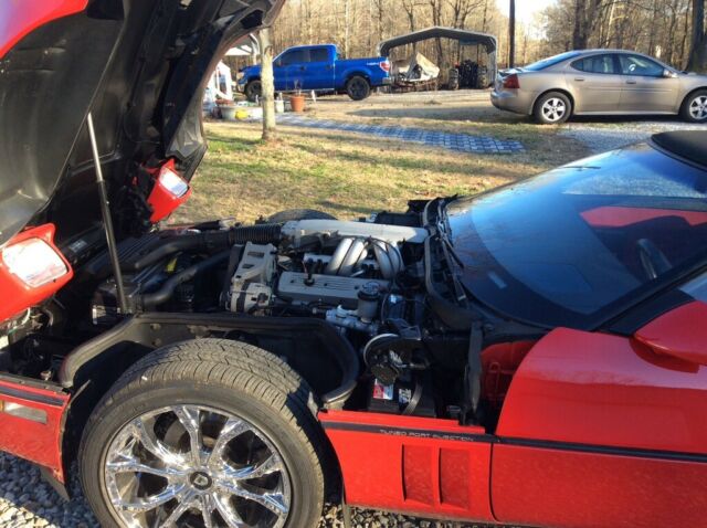 1987 Chevrolet Corvette Black trim - photo 3