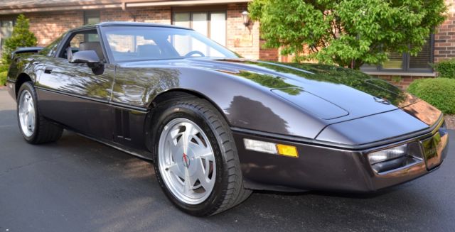 Corvette 1989 C4 with 5700 original Miles! Mint Condition! 1989 Chevrolet Corvette