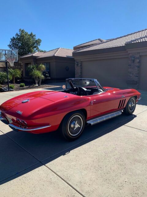 1965 Chevrolet Corvette - photo 8