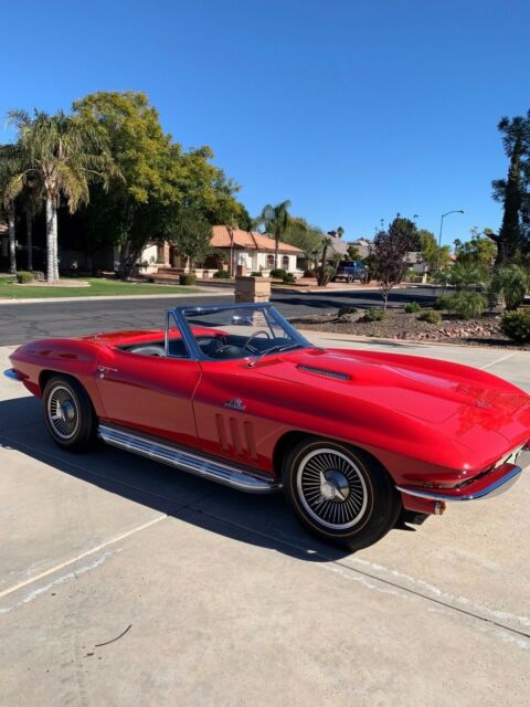 1965 Chevrolet Corvette - photo 9