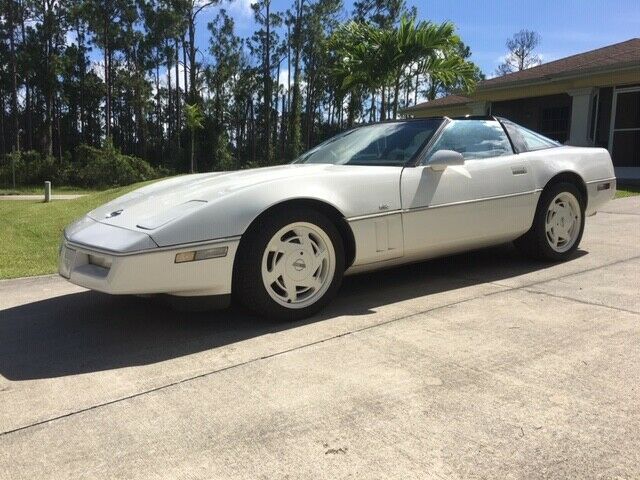 corvette c4 35th Anniversary / #1028 from 2050 built 1988 Chevrolet Corvette