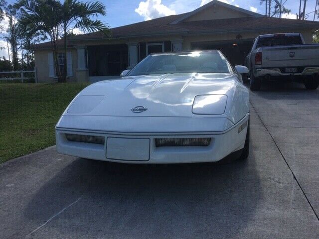 1988 Chevrolet Corvette - photo 2