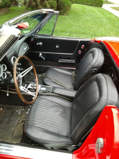 1964 Chevrolet Corvette Black Leather - photo 3