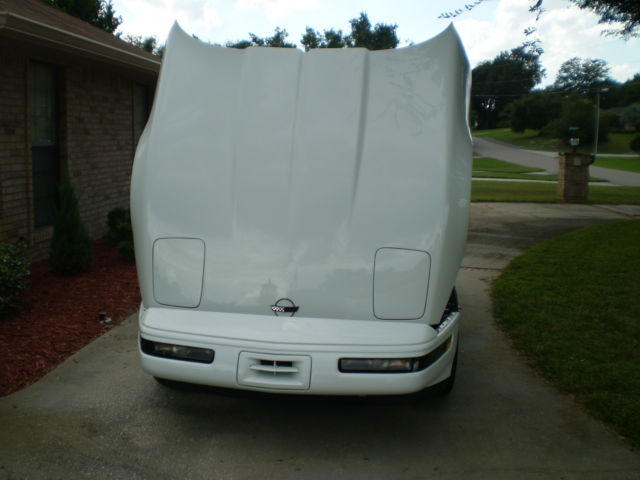 1994 Chevrolet Corvette Base Convertible 2-Door - photo 13