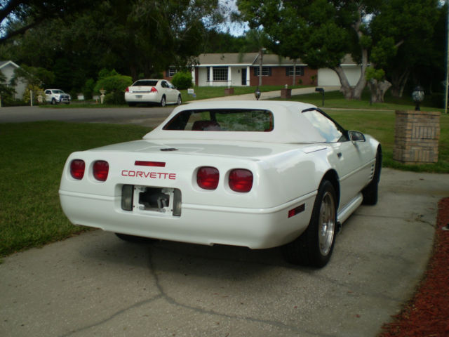 1994 Chevrolet Corvette Base Convertible 2-Door - photo 3