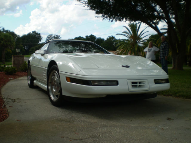 1994 Chevrolet Corvette Base Convertible 2-Door - photo 4