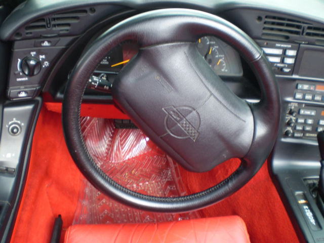 1994 Chevrolet Corvette Base Convertible 2-Door - photo 6