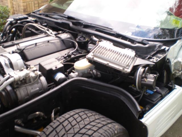 1994 Chevrolet Corvette Base Convertible 2-Door - photo 8