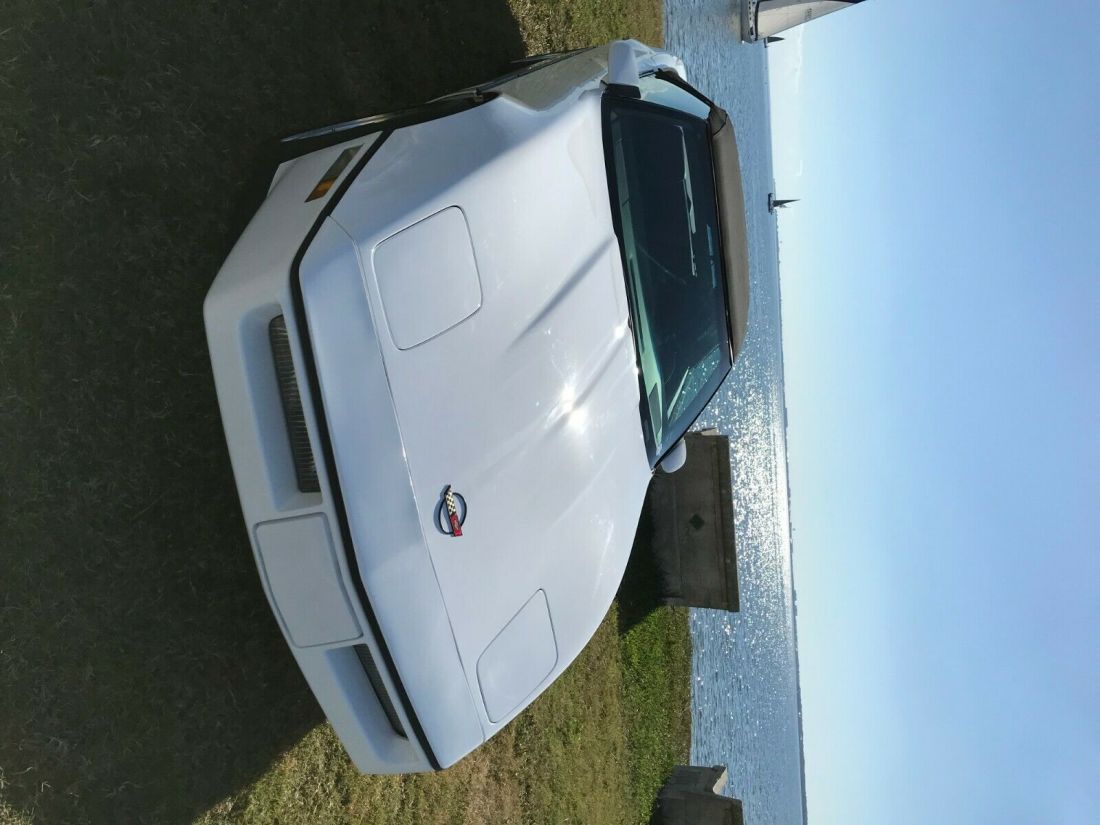 1988 Chevrolet Corvette - photo 8