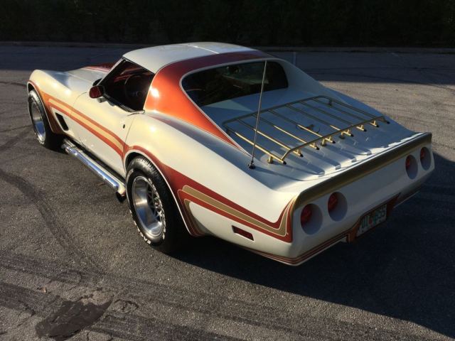 1976 Chevrolet Corvette - photo 9