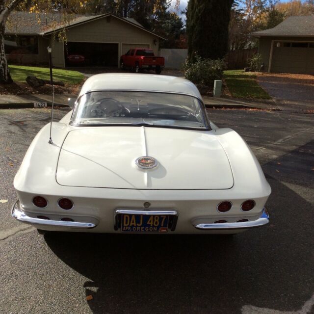 1962 Chevrolet Corvette - photo 3