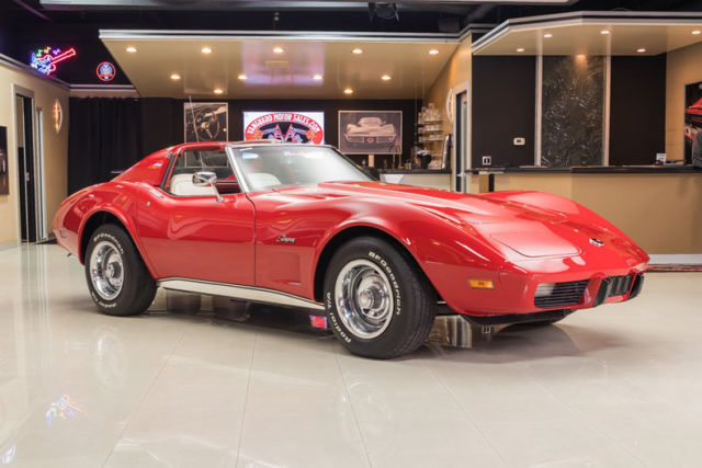 1976 Chevrolet Corvette - photo 10