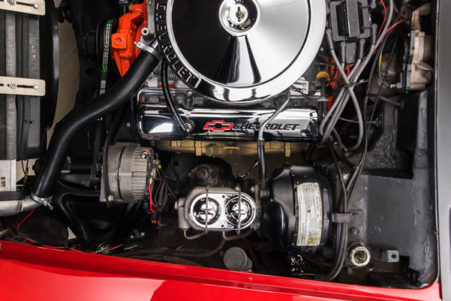 1976 Chevrolet Corvette - photo 3