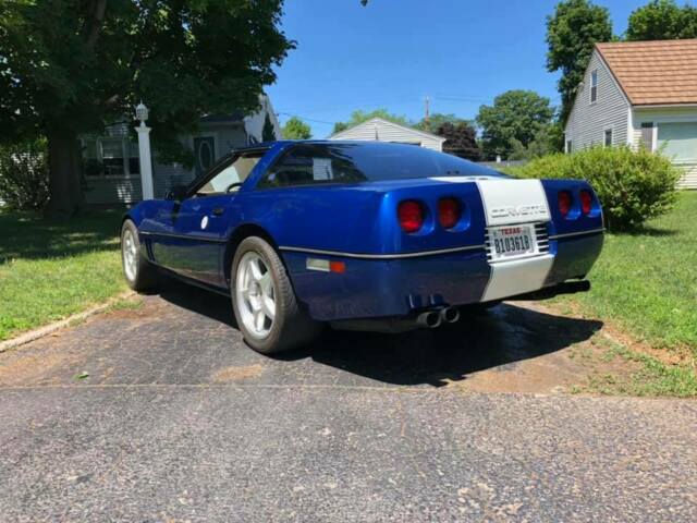 1985 Chevrolet Corvette - photo 3